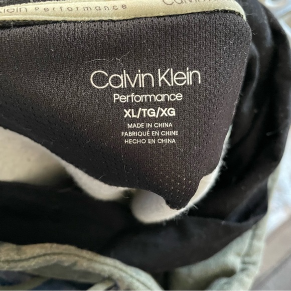 Calvin Klein Green Hoodie - Picture 6 of 7